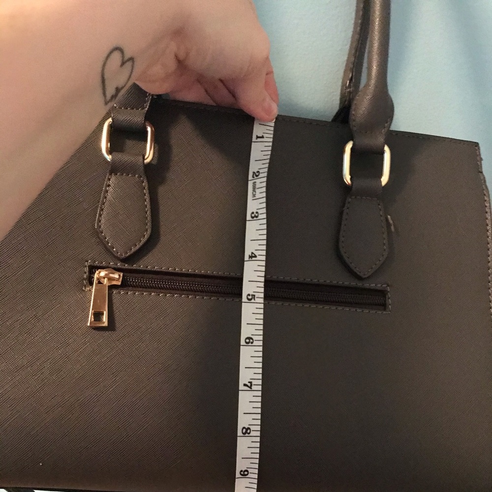 Call it spring handbag - Picture 7 of 8
